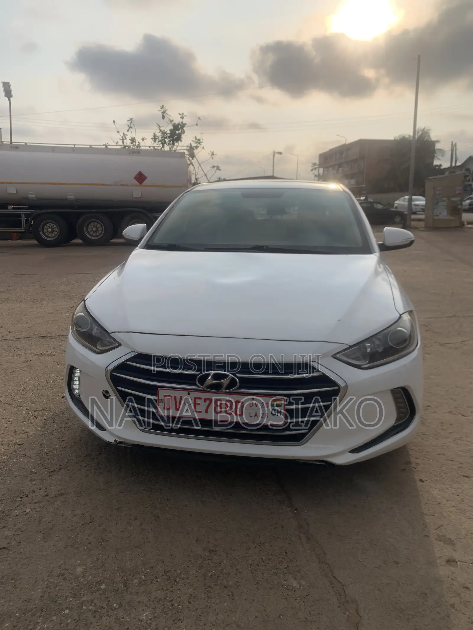 Hyundai Elantra 2017 White