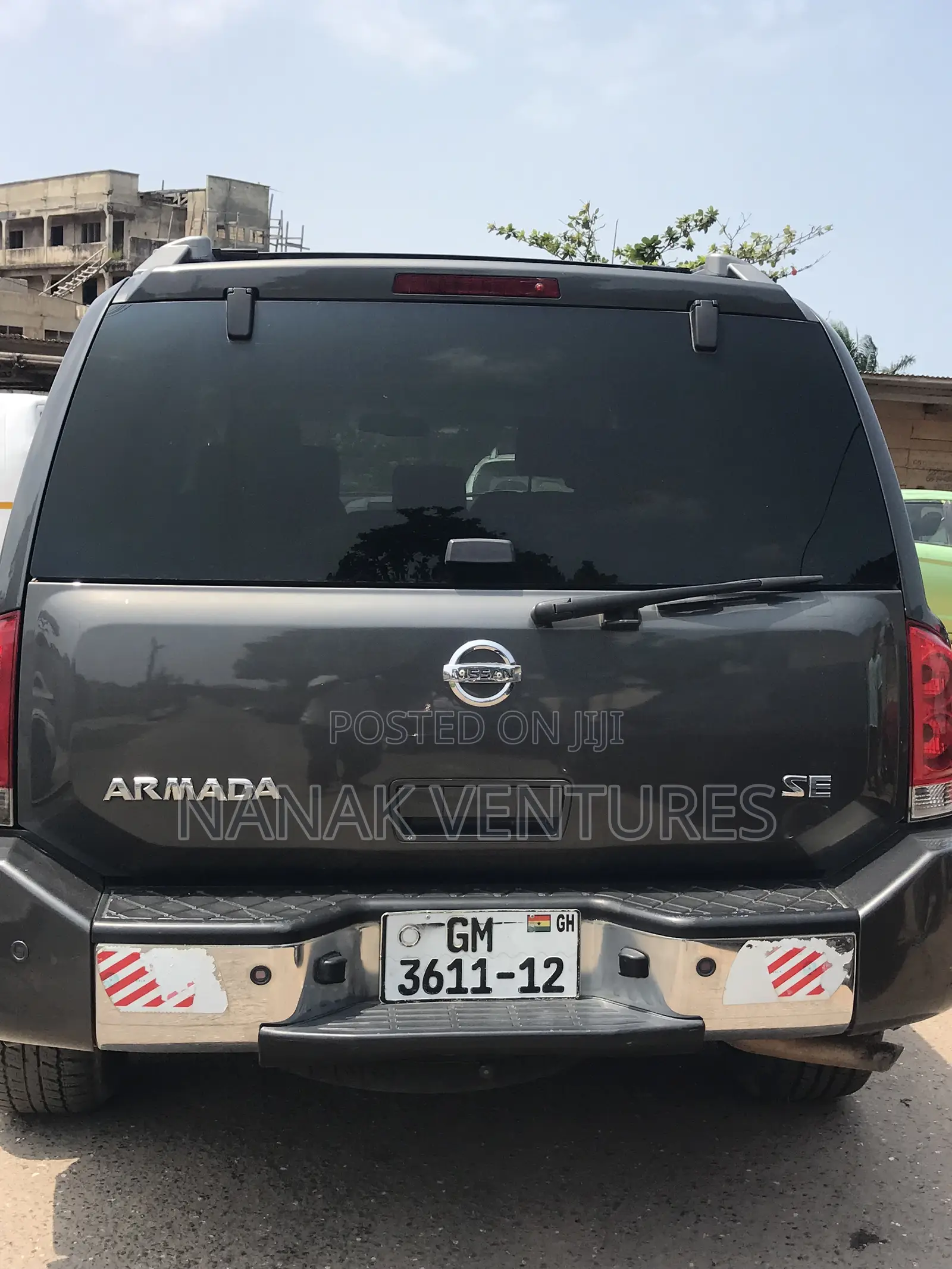 Nissan Armada Platinum 2012 Gray