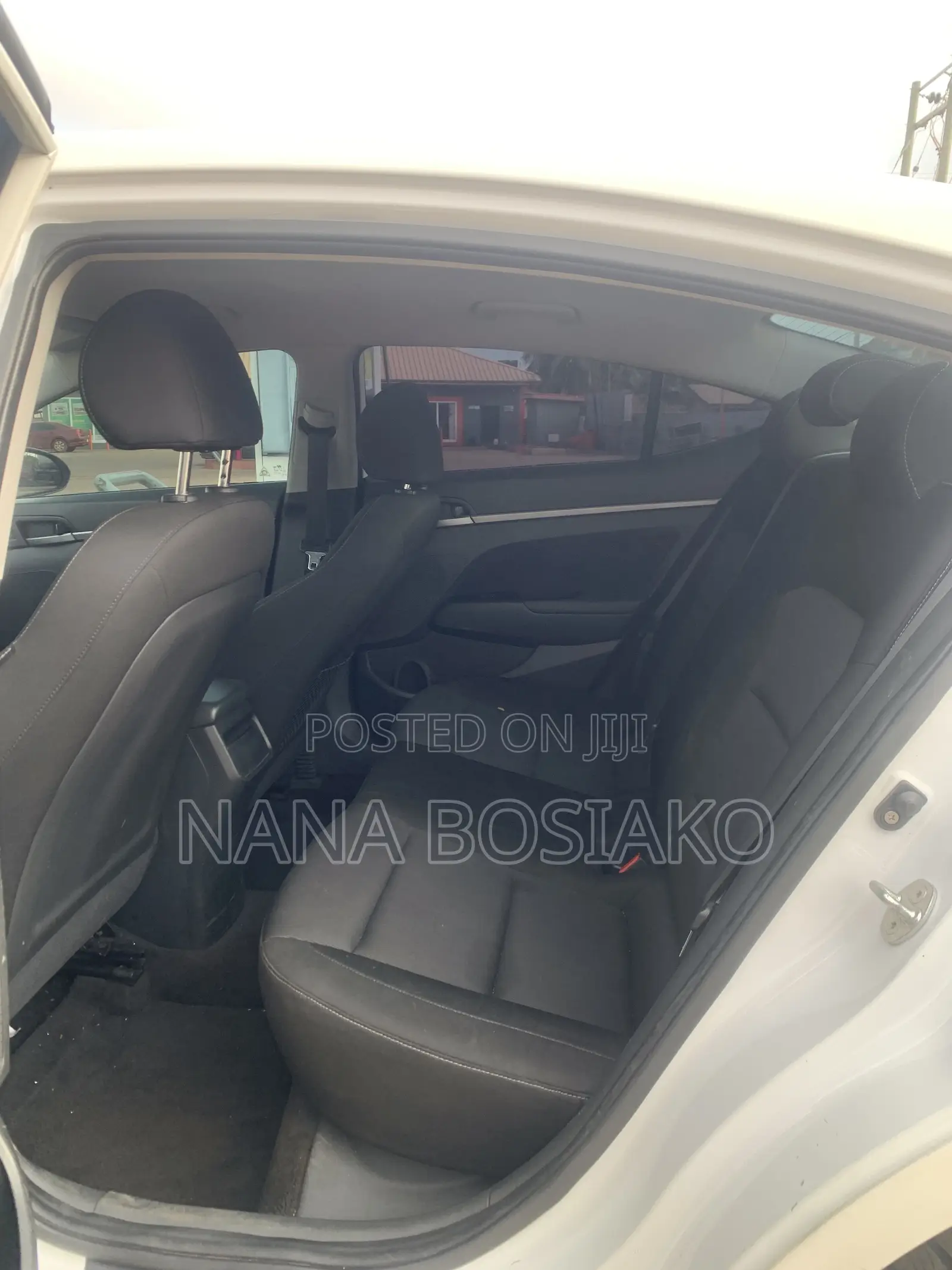Hyundai Elantra 2017 White