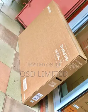 Borderless Entertainment: Samsung 50" U8000f Crystal Uhd Tv