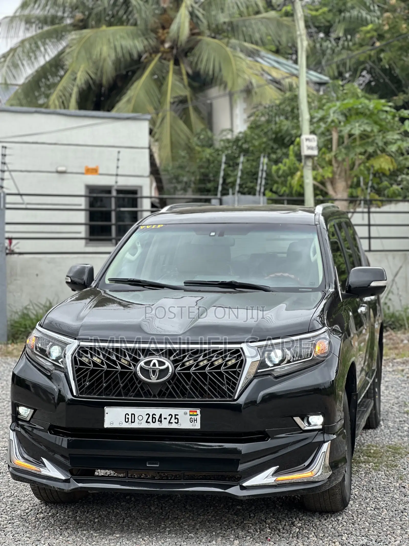 Toyota Land Cruiser Prado 4.0 Petrol TX-L 2016 Black