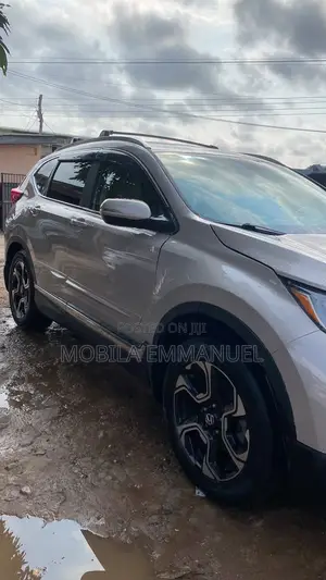 Honda CR-V Touring 4dr SUV AWD (1.5L 4cyl CVT) 2017 Gray
