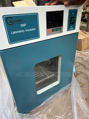 Lab Incubator 30liter