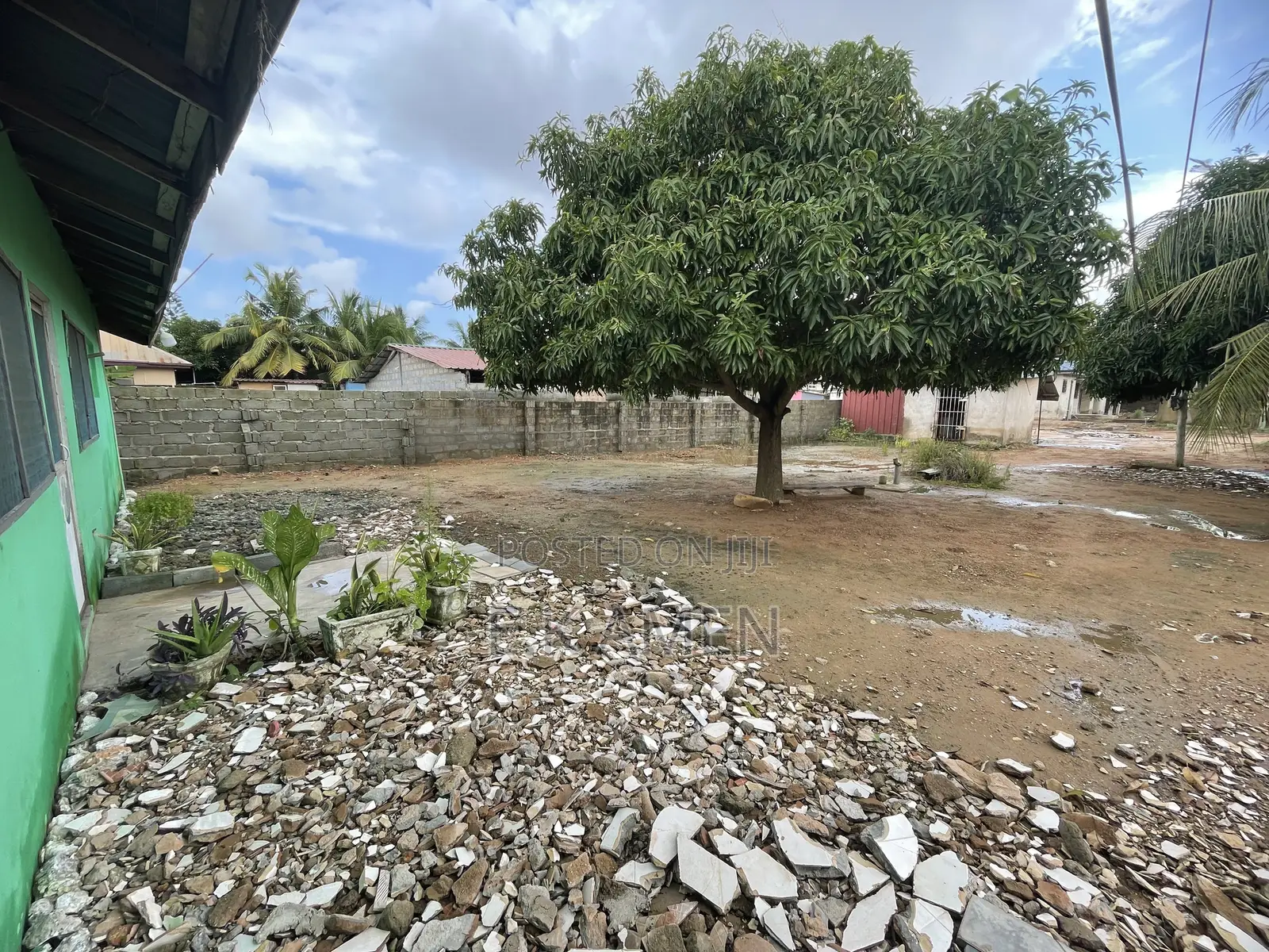 Prime 30ft × 60ft Residential Plot for Sale – Spintex ,Silver Street