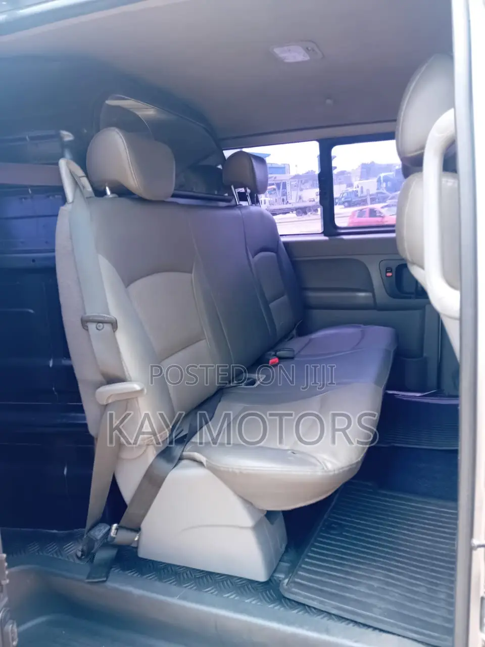 Hyundai Starex 2013 Grey