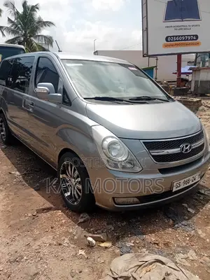 Hyundai Starex 2013 Grey