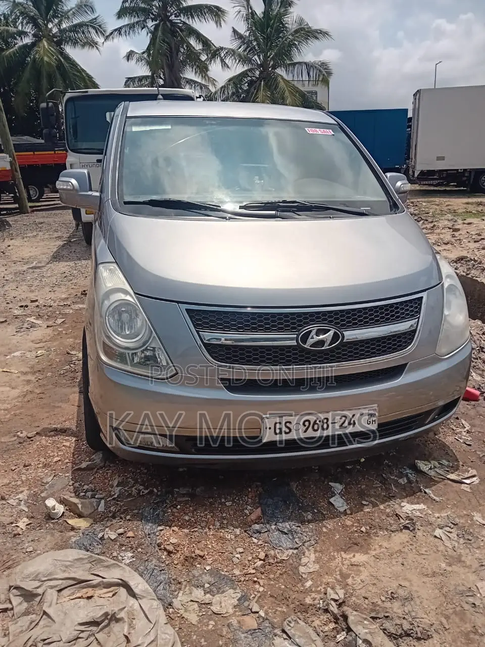 Hyundai Starex 2013 Grey