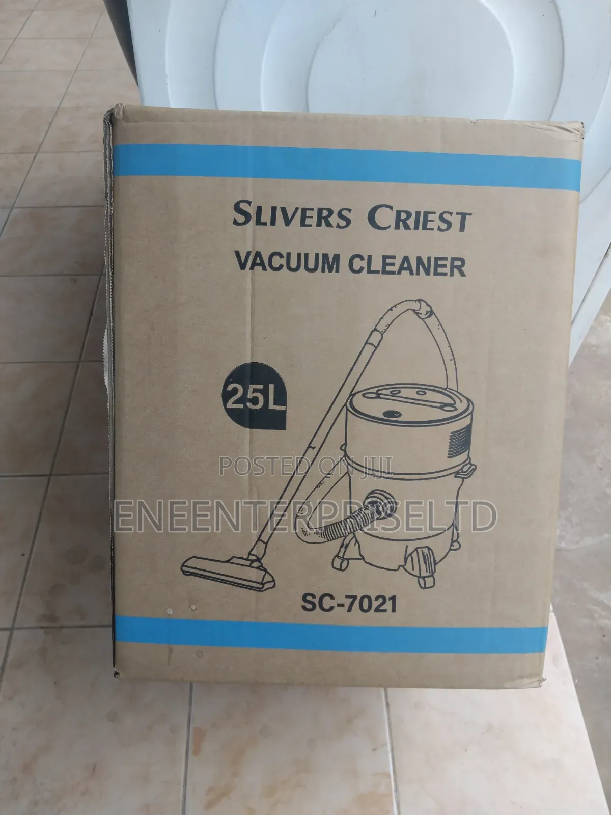 Slivers Criest Vacuum Cleaner For Sale