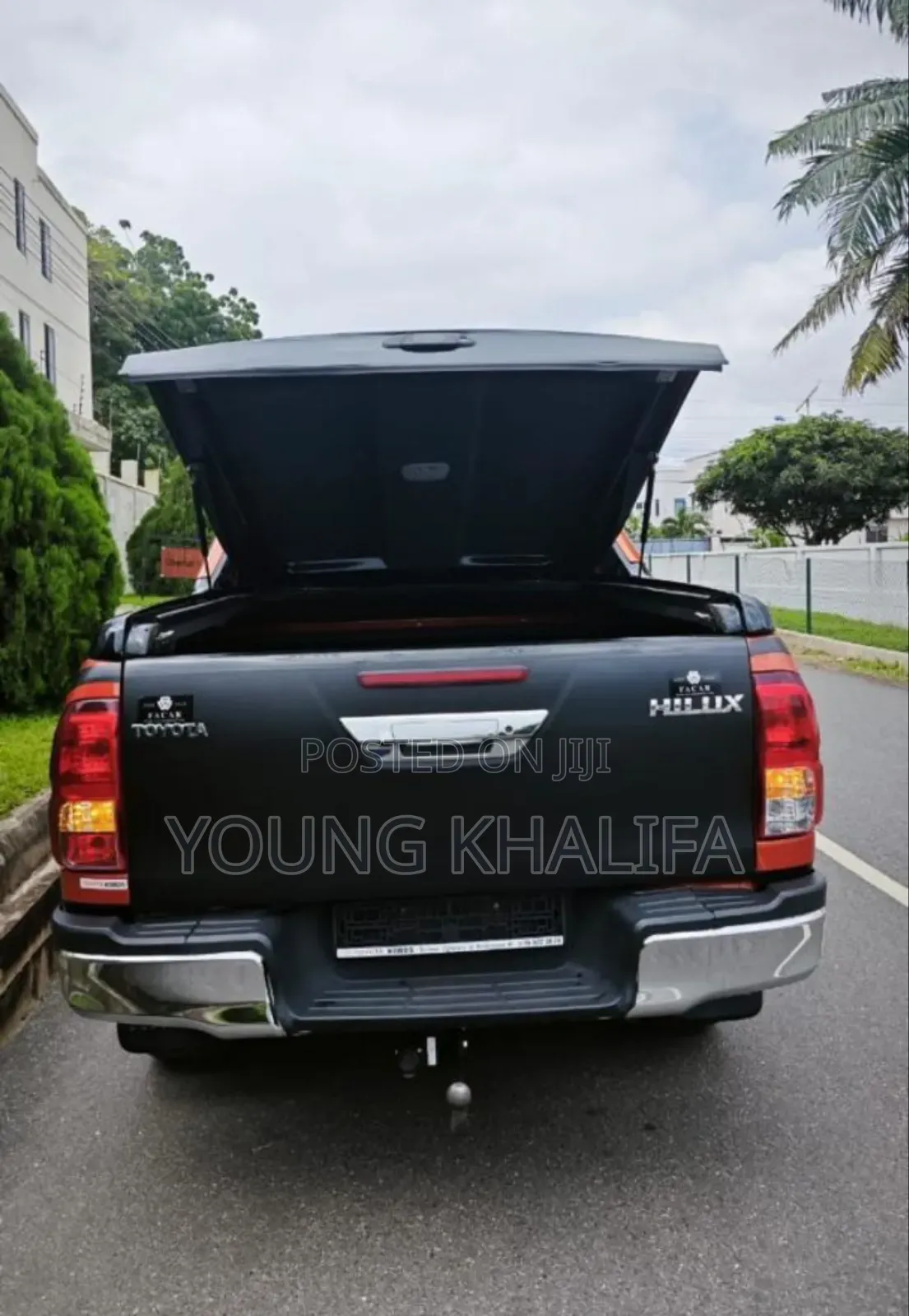 Toyota Hilux 2020 Orange