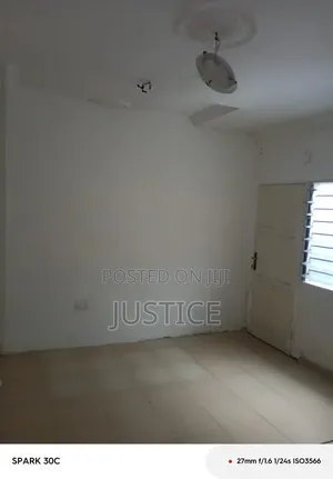 1bdrm Room & Parlour in Pantang, Boi for rent