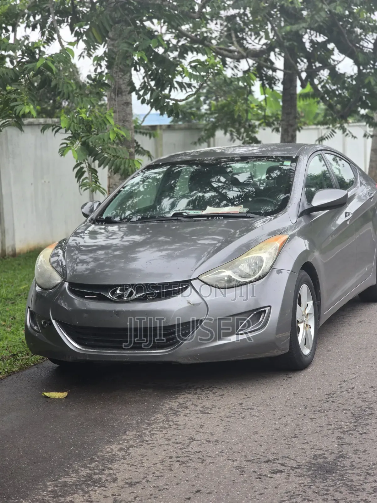 Hyundai Elantra 2013 Brown