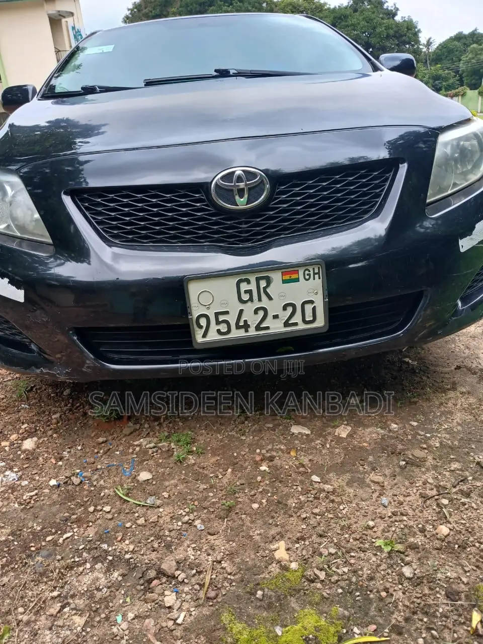 Toyota Corolla Base 4dr Sedan (1.8L 4cyl 5M) 2010 Black
