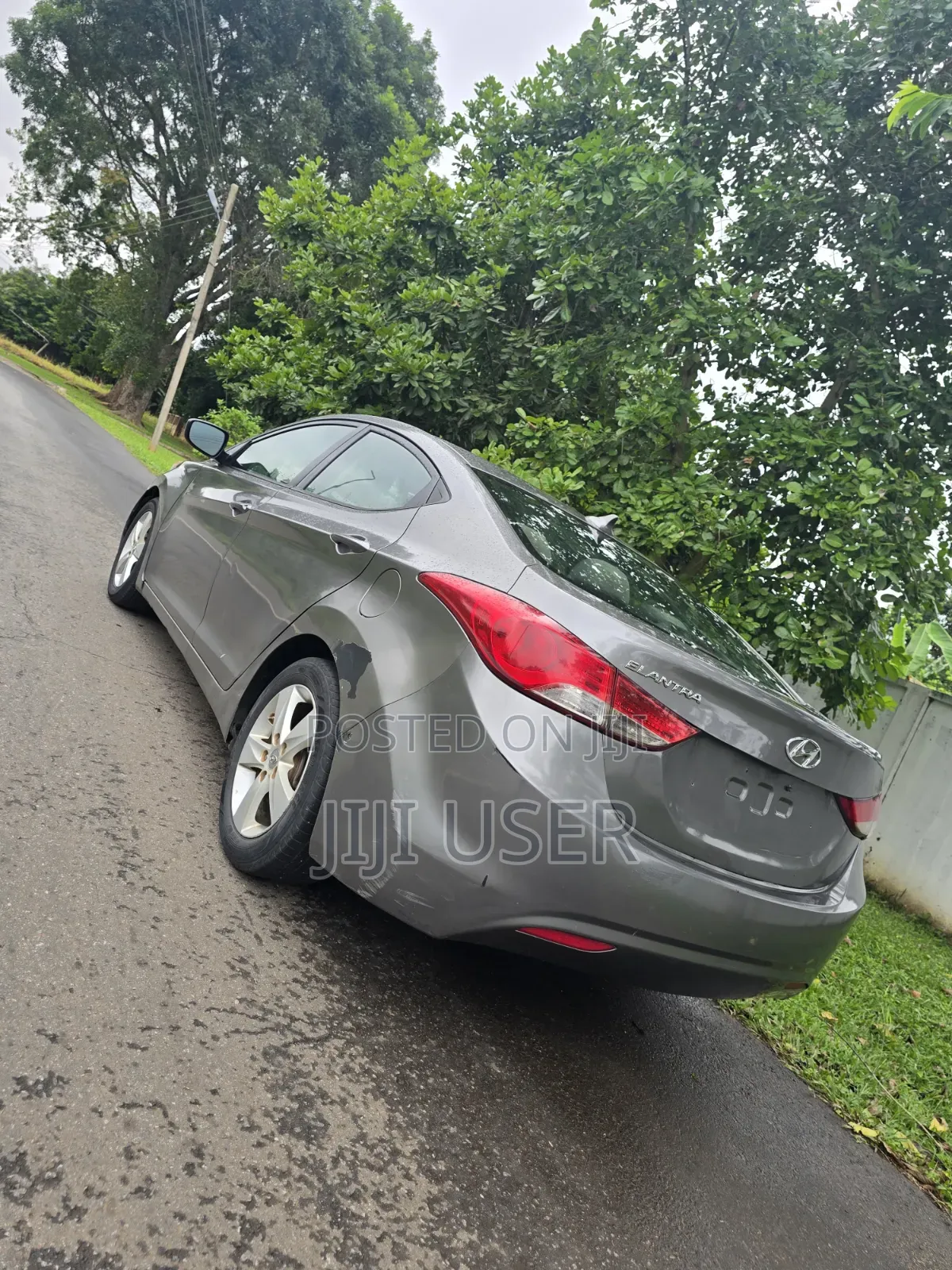 Hyundai Elantra 2013 Brown