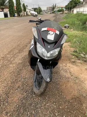 Yamaha Majesty 2018 Black