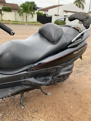 Yamaha Majesty 2018 Black