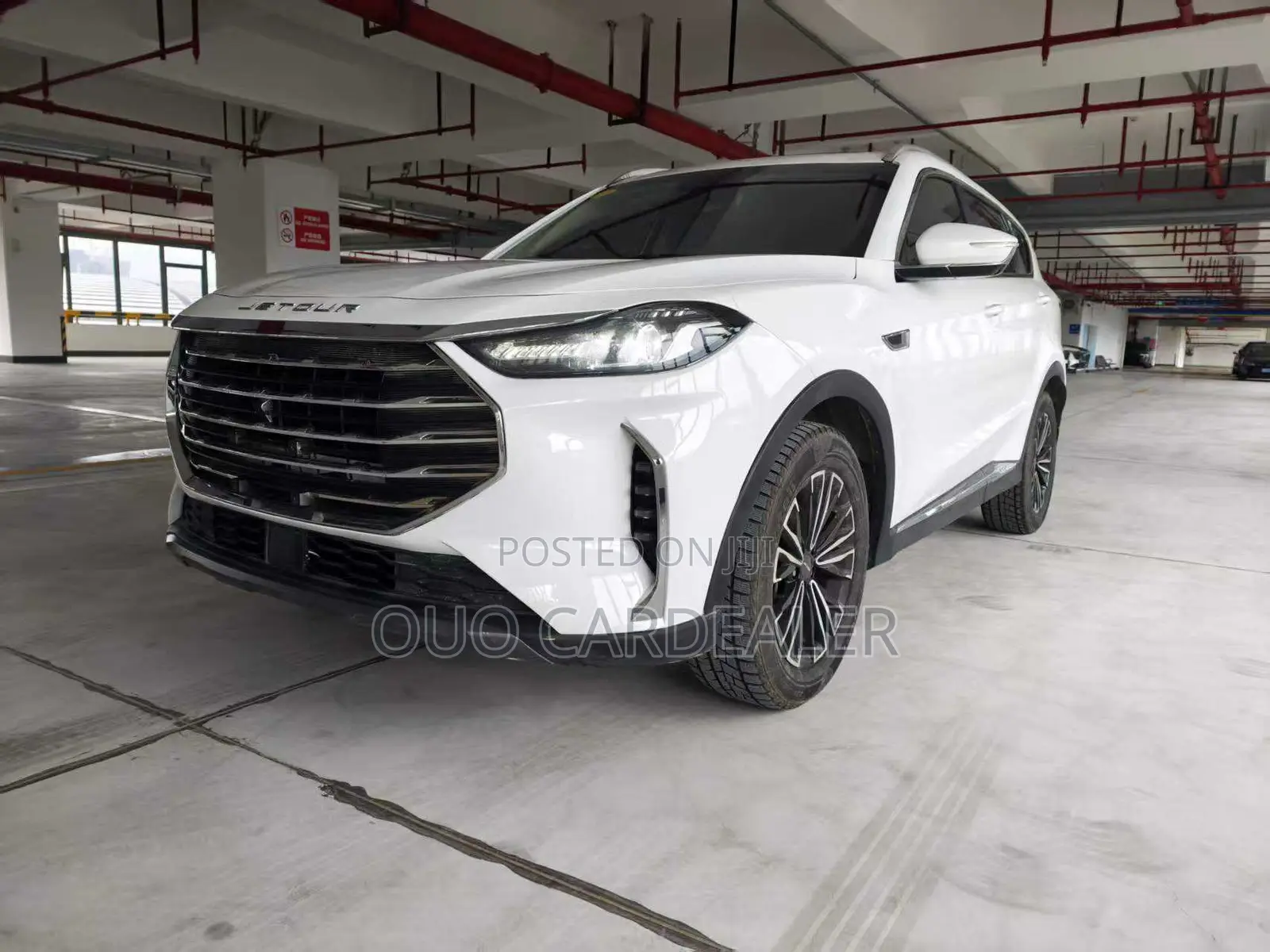 Jetour X70 Plus 1.5 7-Seater FWD 2022 White
