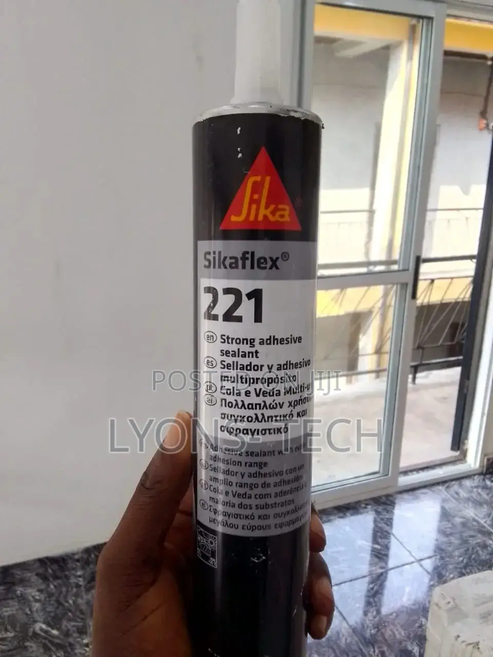 Sikaflex 221