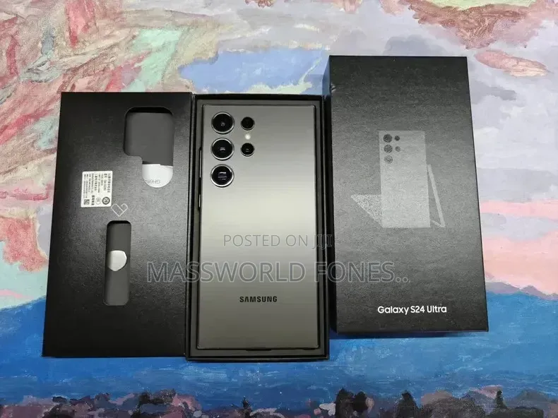 New Samsung Galaxy S24 Ultra 1 TB Black