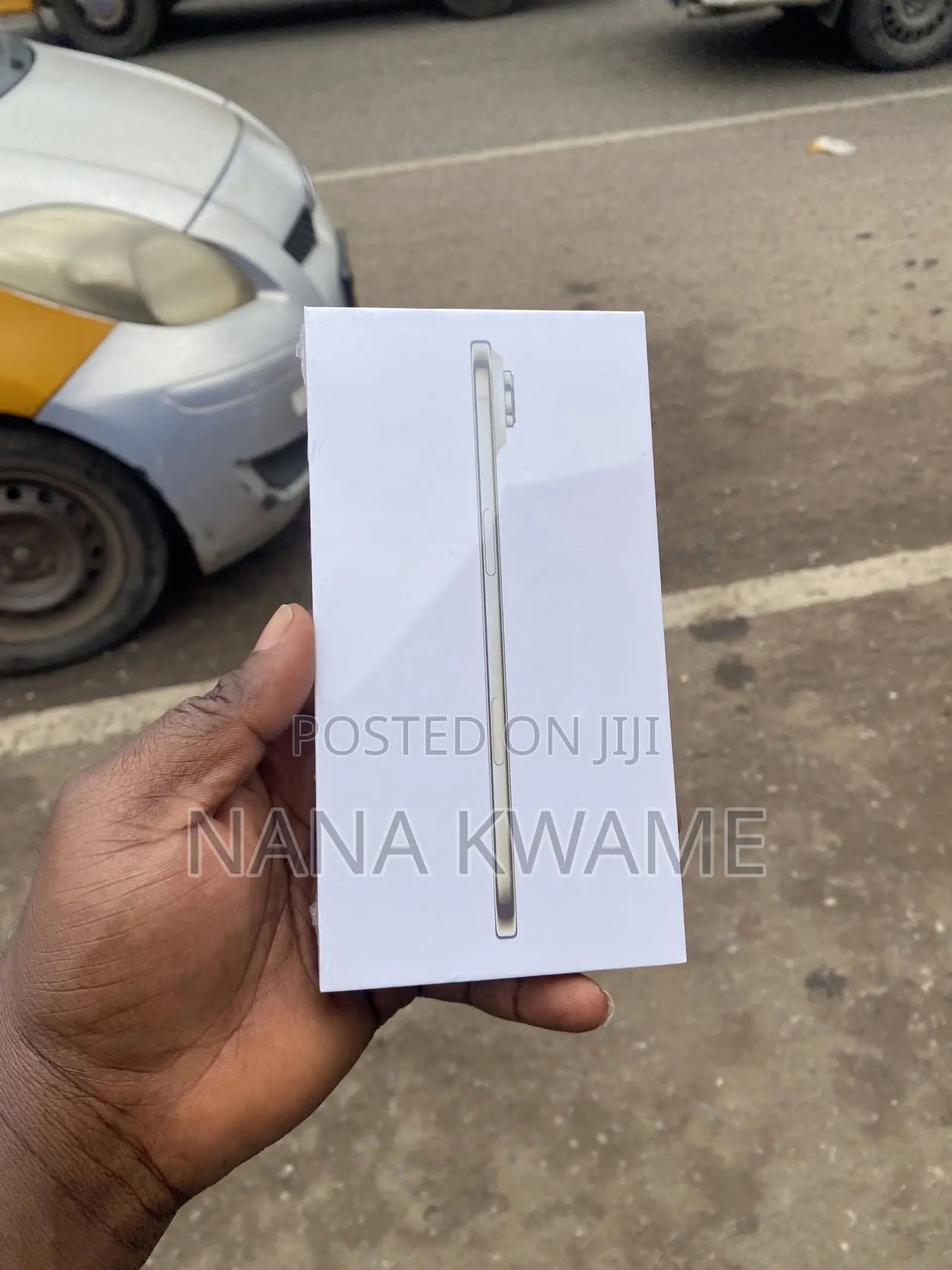 New Apple iPhone Air 256 GB Gold