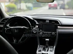 Honda Civic EX-L Sedan 2019 White