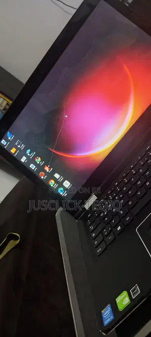 Laptop Lenovo 4GB Intel Core i3 SSD 128GB