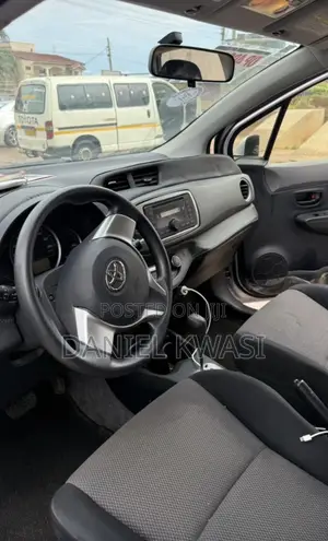 Toyota Vitz 1.0 FWD 3dr 2012