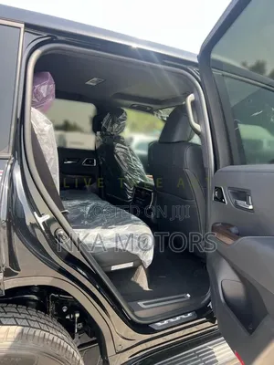 New Toyota Land Cruiser 79 Series 2025 Black