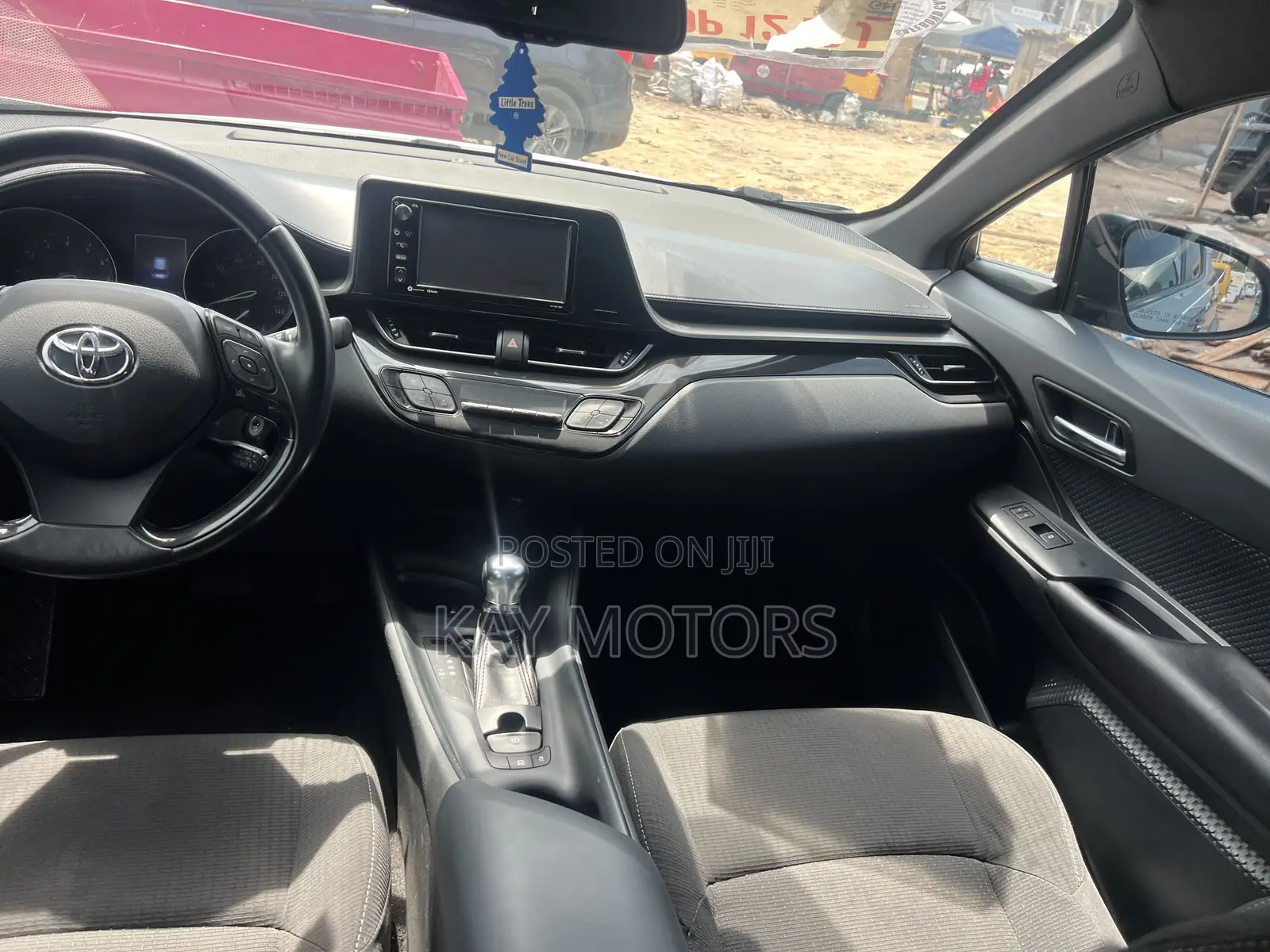 Toyota C-HR 2017 Gray