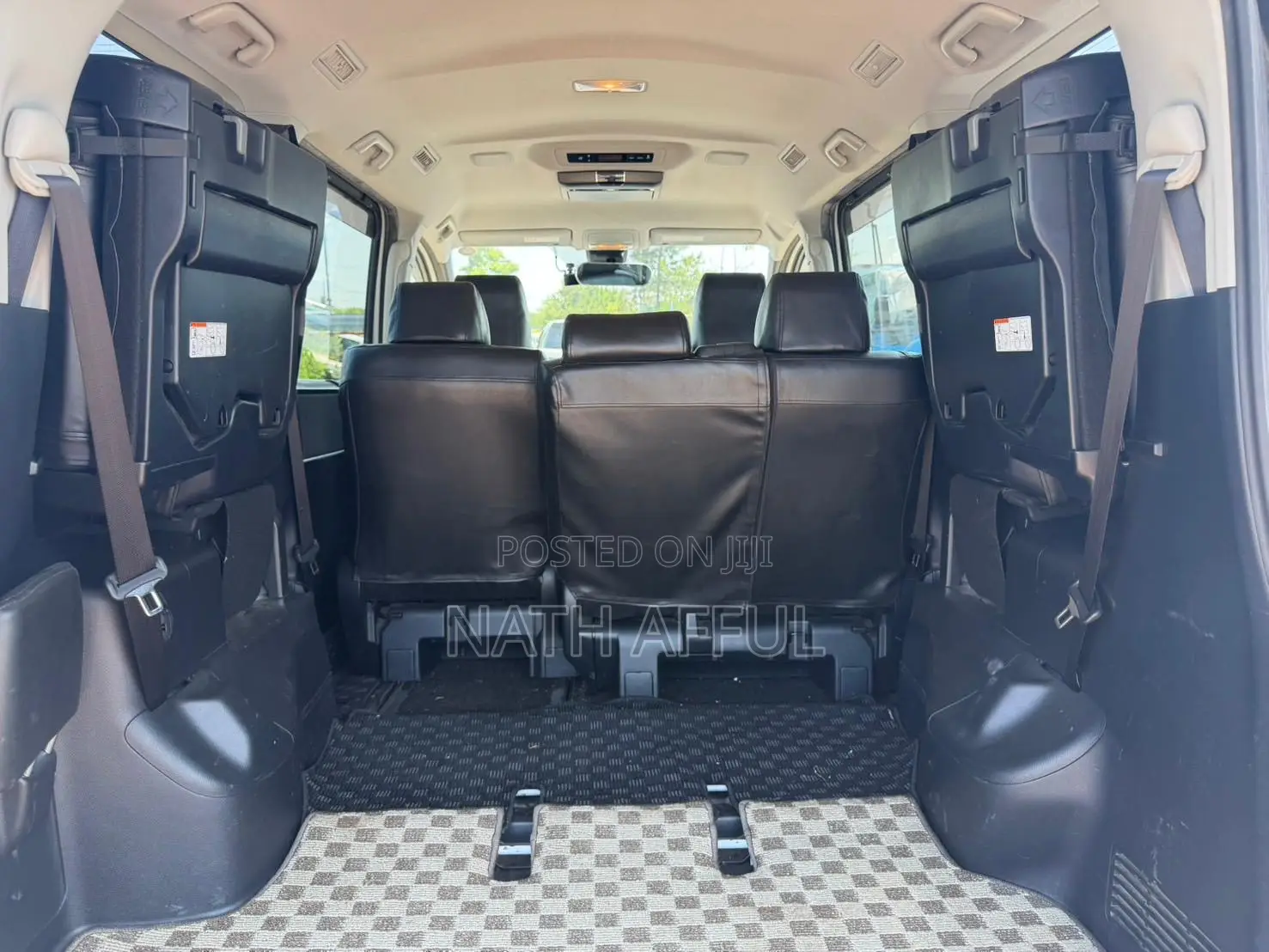Toyota Voxy 2015 White