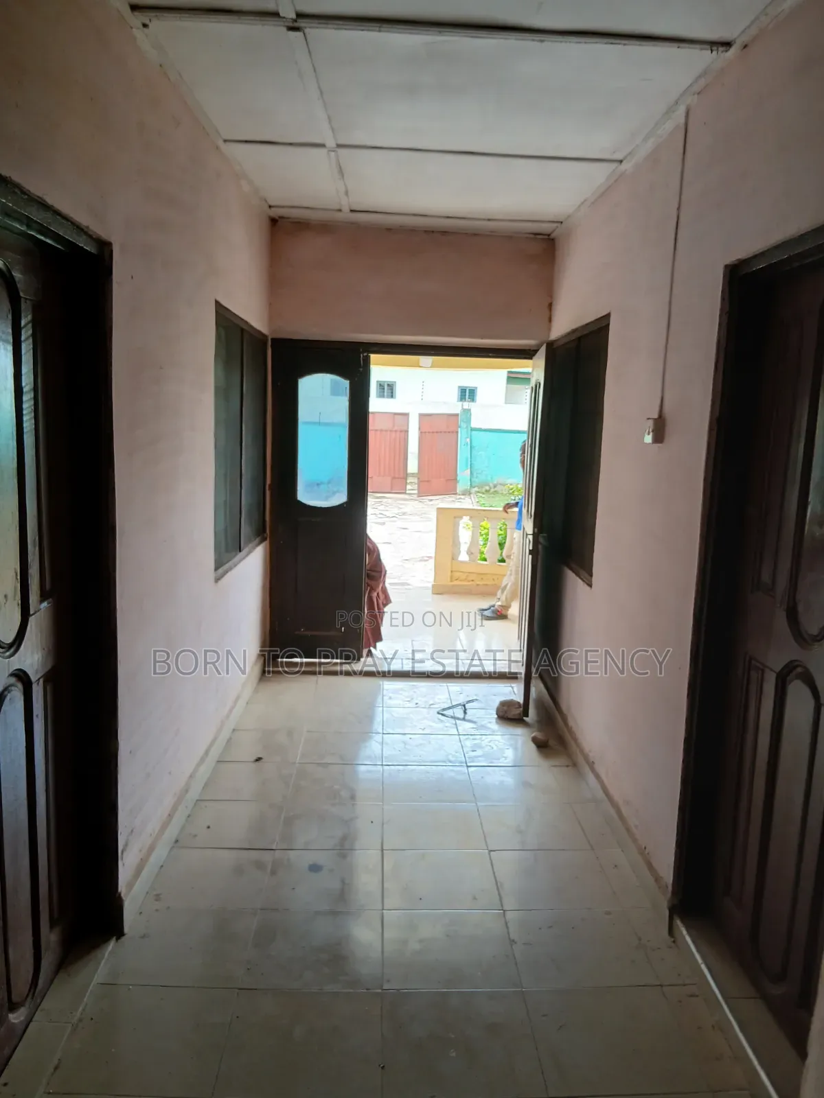 2bdrm Apartment in Born To Pray Estate, Ejisu-Juaben Municipal for rent