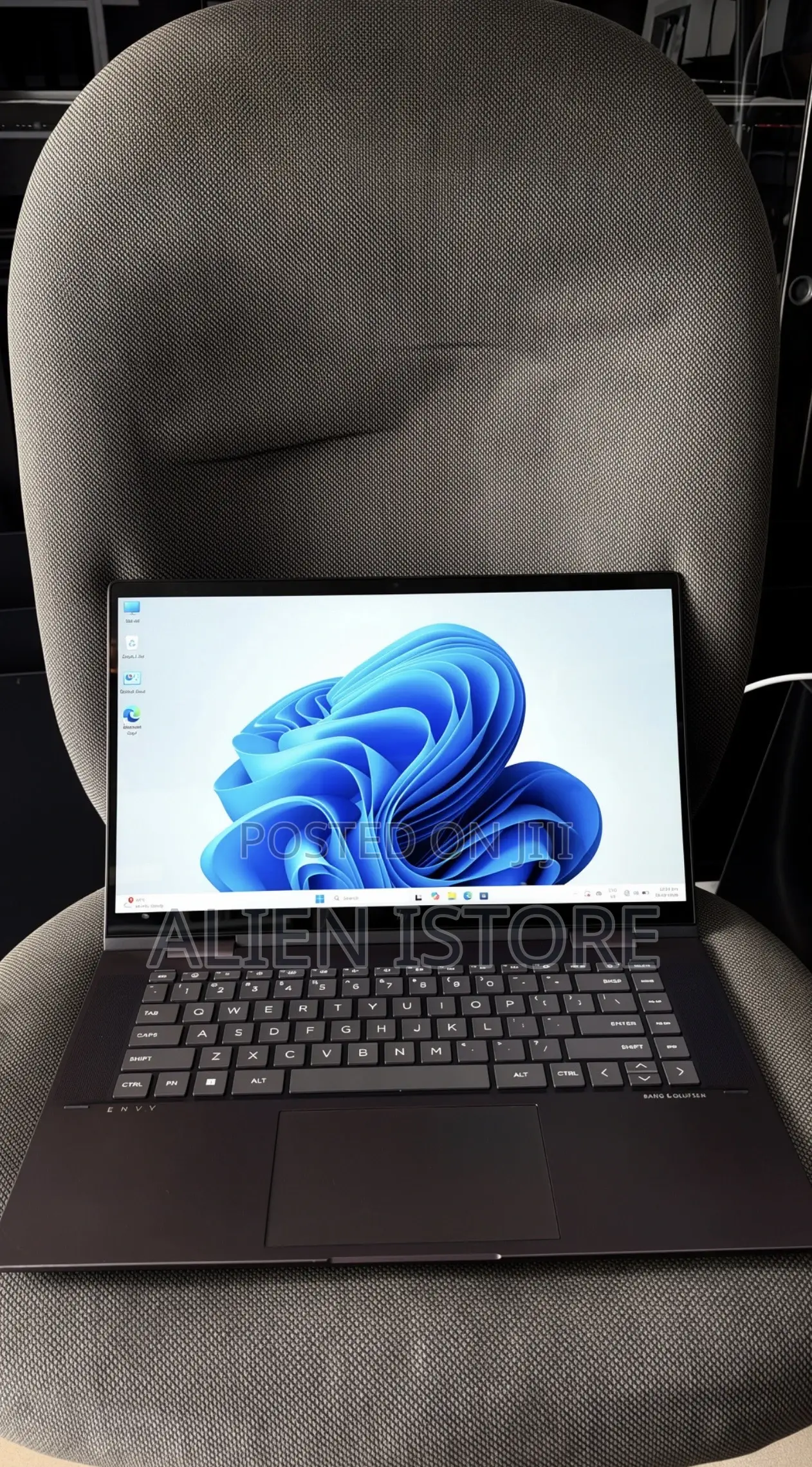 Laptop HP Envy X360 15t 8GB AMD Ryzen 5 SSD 256GB
