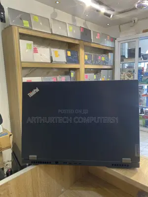 Laptop Lenovo ThinkPad P15s 16GB Nvidia SSD 512GB