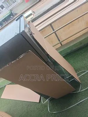 Westpool Eco Friendly 2-Door Fridge for Home