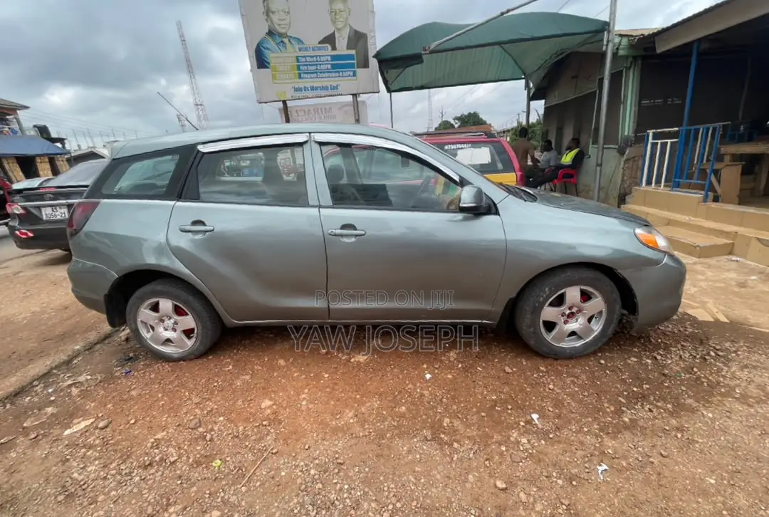 Toyota Matrix 2007 Green