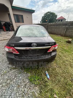 Toyota Corolla Altis 2017 Black