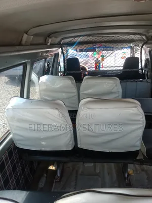 Hyundai H-100 2004 Silver