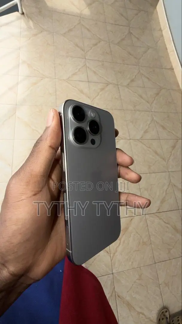 Apple iPhone 15 Pro 256 GB Silver