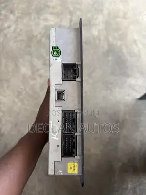 2019 Range Rover Velar Audio Amplifier Control Module Oem