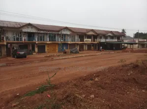 5bdrm House in Brother K Estate, Kumasi Metropolitan for sale