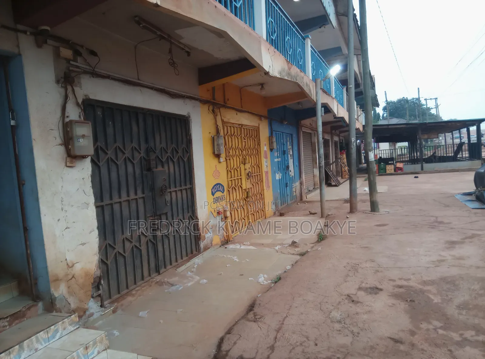 5bdrm House in Brother K Estate, Kumasi Metropolitan for sale