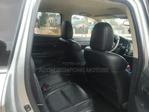 Mitsubishi Outlander 2020 Silver