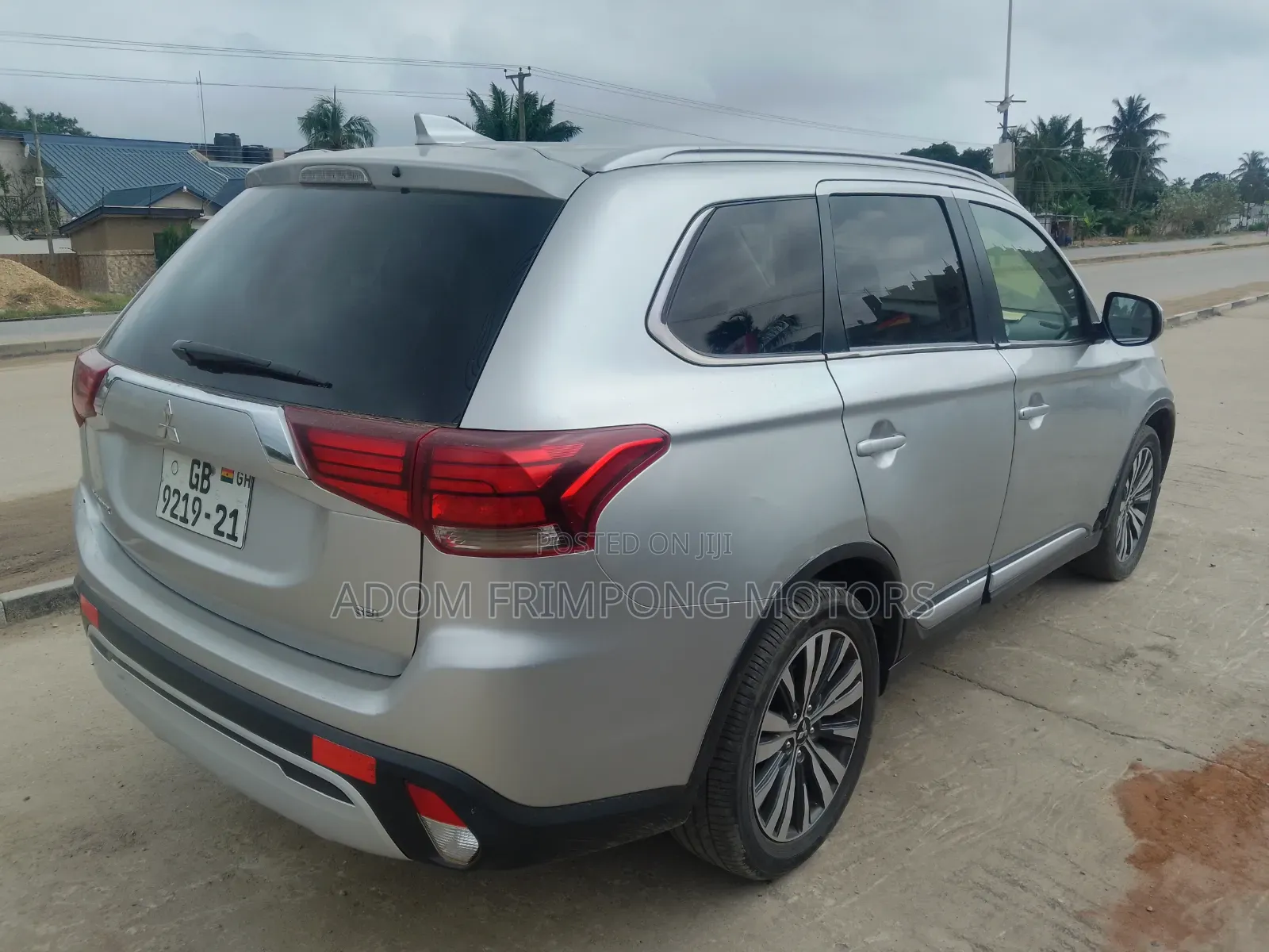 Mitsubishi Outlander 2020 Silver