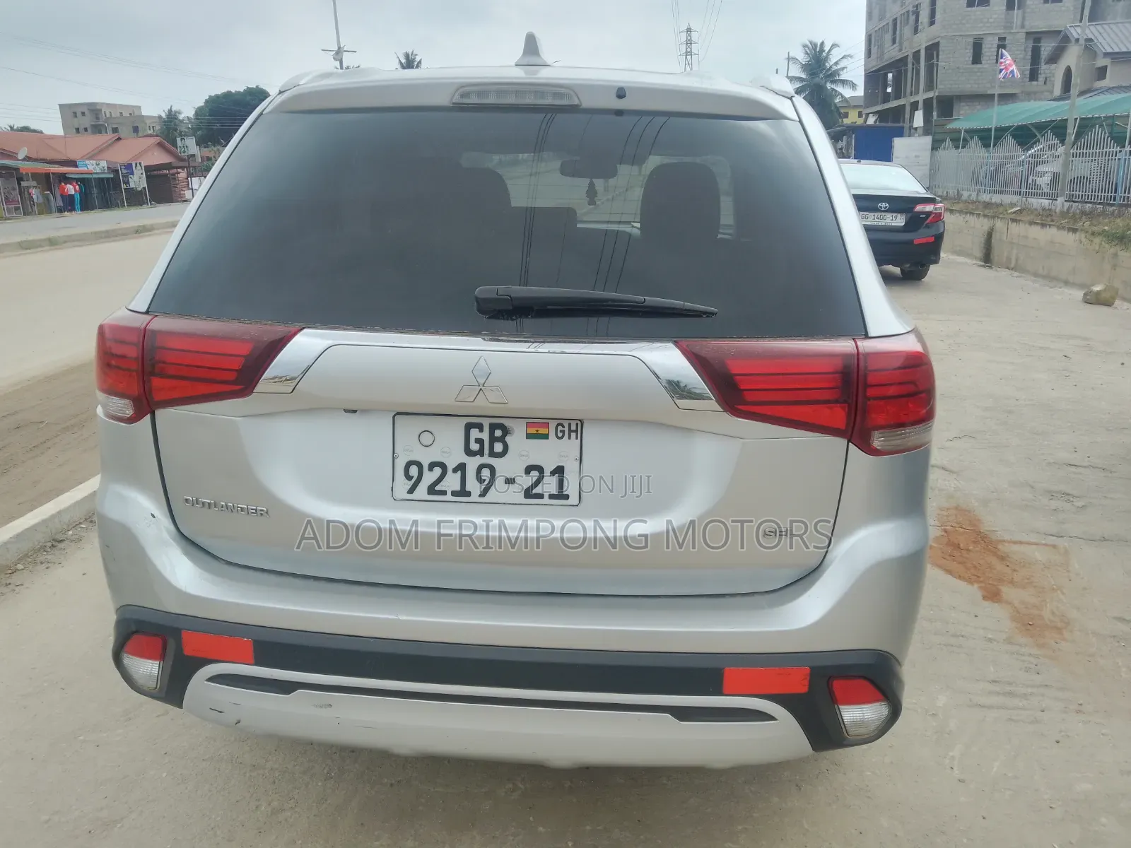 Mitsubishi Outlander 2020 Silver