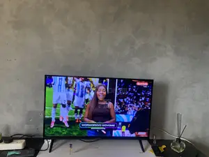 Asano 32-inch Digital Led Tv With Remote – Excellent Condition