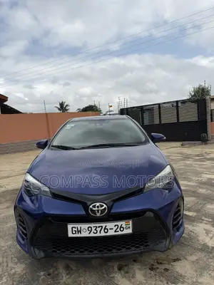 Toyota Corolla SE (1.8L 4cyl 6M) 2018 Blue