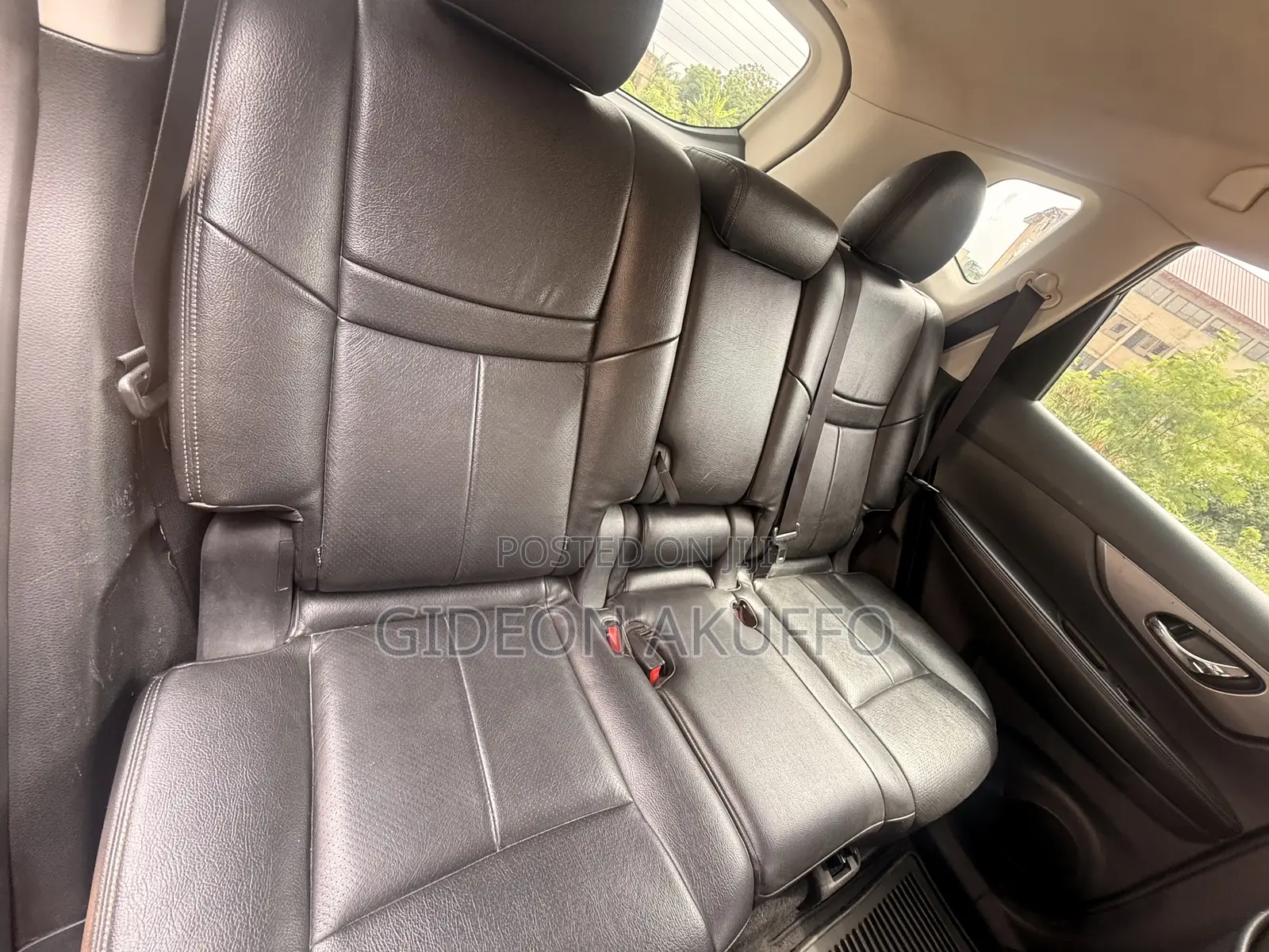 Nissan Rogue SV AWD 2016 Black
