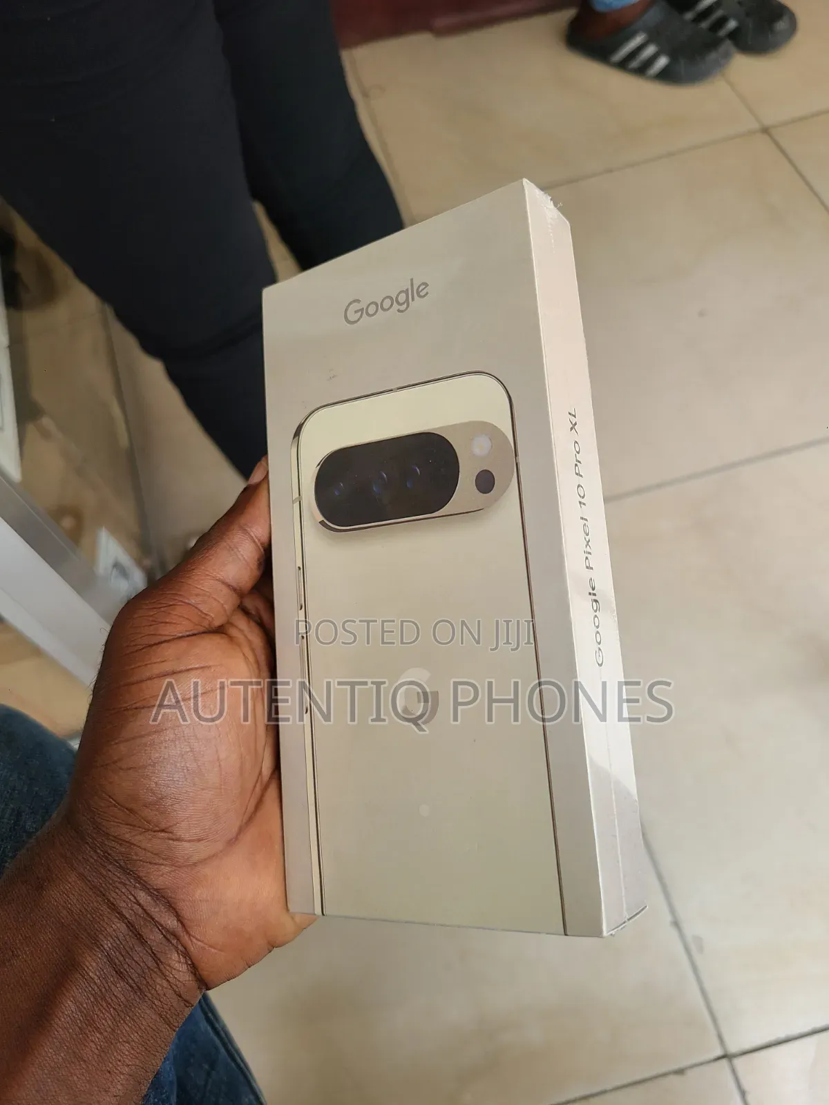 New Google Pixel 10 Pro XL 256 GB Gold