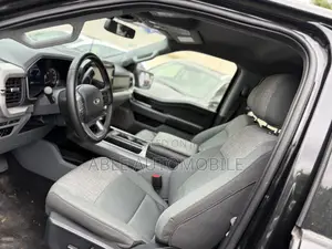 Ford F-150 XLT 2023 Black