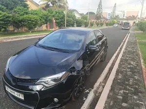 Toyota Corolla LE 4dr Sedan (1.8L 4cyl CVT) 2015 Black