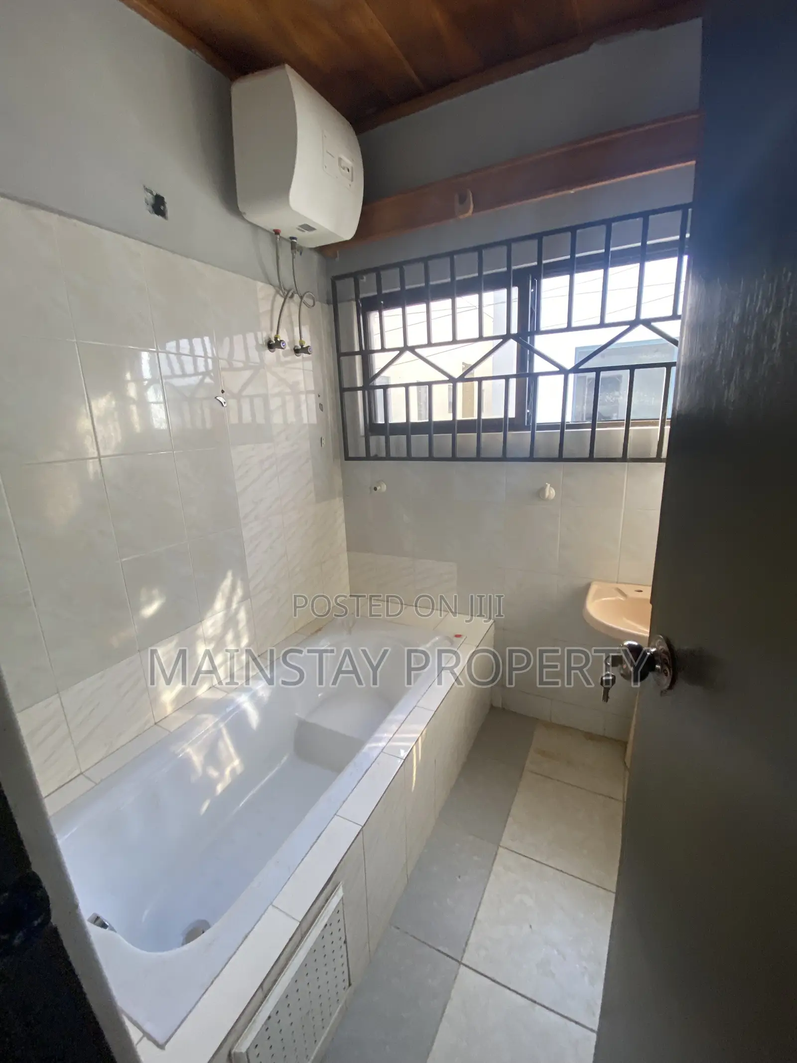 4bdrm House in Mainstay Estates, Spintex for rent